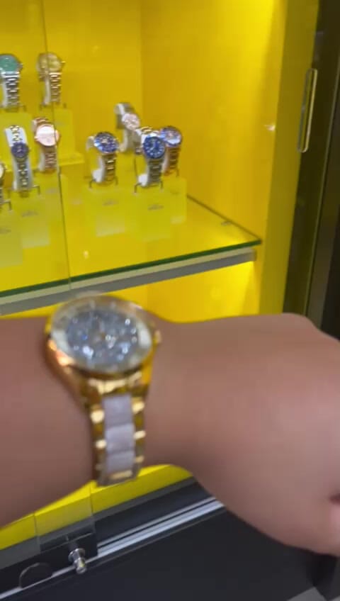 Invicta Women's 25245 Angel Quartz 3 Hand White Dial Watch　並行輸入