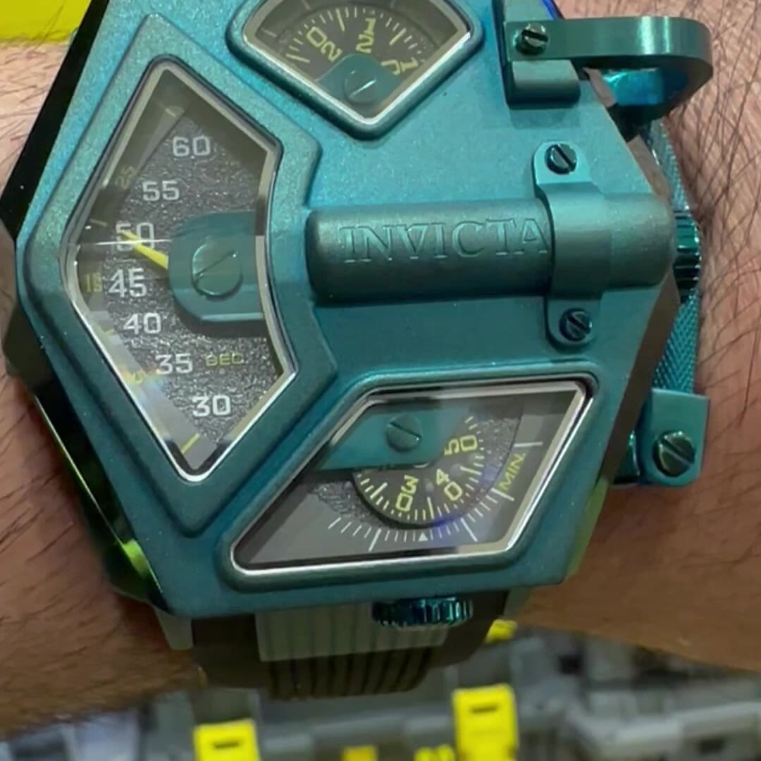 Reloj 2025 invicta akula