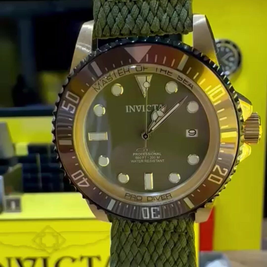 Invicta green face sale